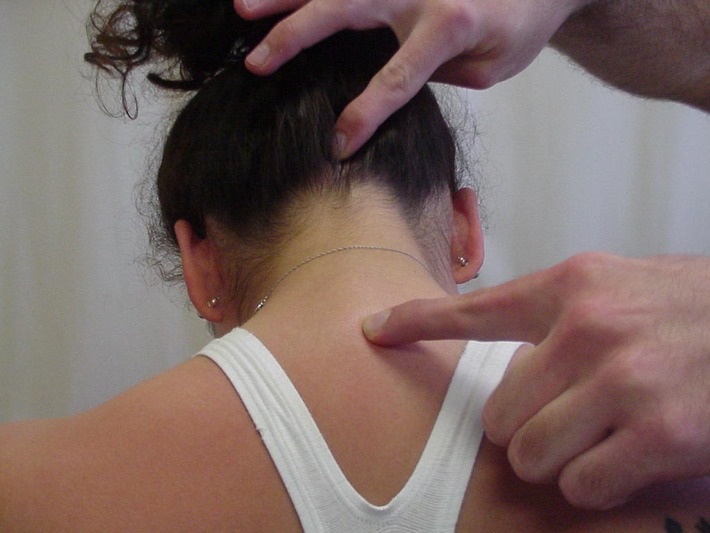 painful-bump-on-back-of-tragus-piercing-piercingadvice